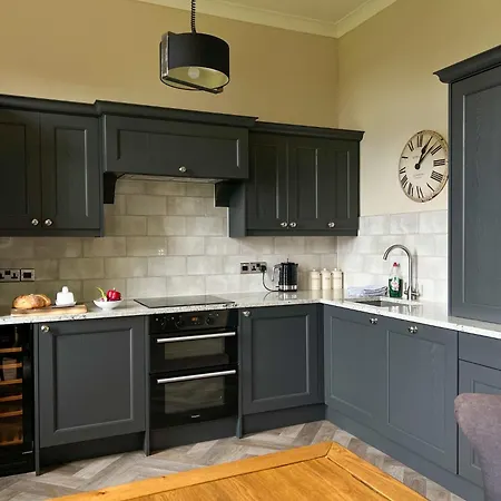 Geltsdale East Wing Sleeps 6 With River Eden Views Near Carlisle & Ullswater *