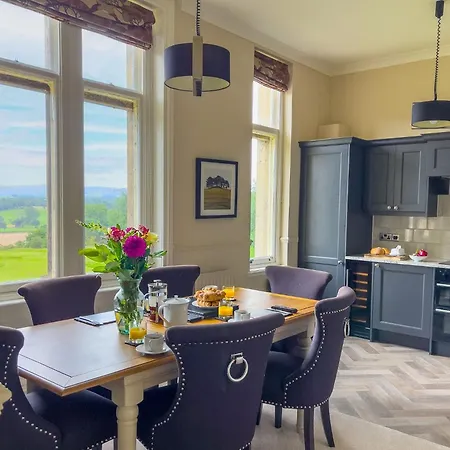 Geltsdale East Wing Sleeps 6 With River Eden Views Near Carlisle & Ullswater Holiday home *