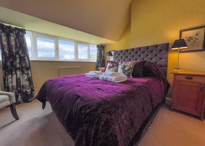 Geltsdale East Wing Sleeps 6 With River Eden Views Near Carlisle & Ullswater Holiday home Wetheral