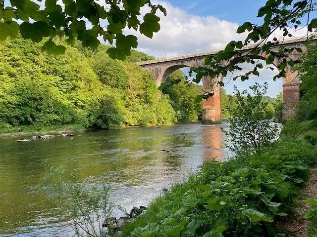 Geltsdale East Wing Sleeps 6 With River Eden Views Near Carlisle & Ullswater Holiday home
